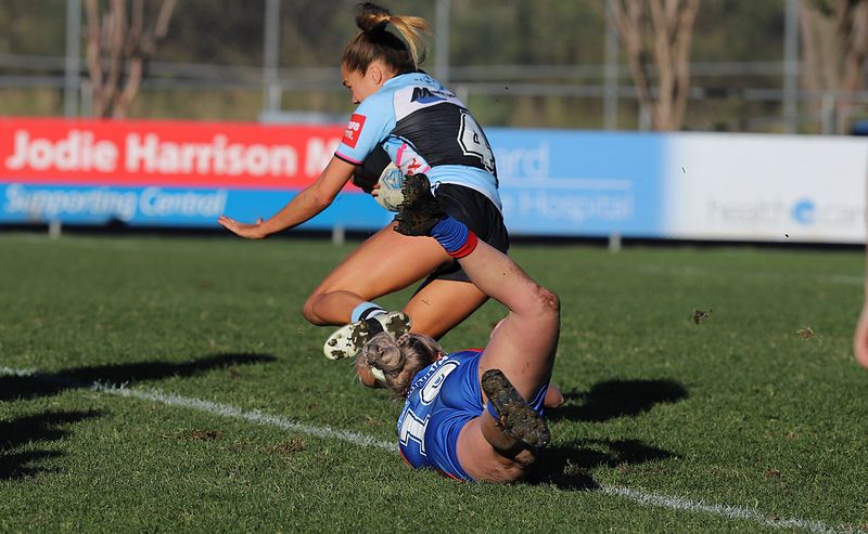 HNWP Rnd 7 Newcastle KNIGHTS v Cronulla SHARKS
