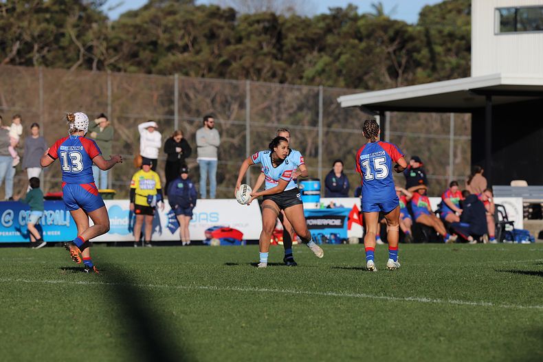 HNWP Rnd 7 Newcastle KNIGHTS v Cronulla SHARKS