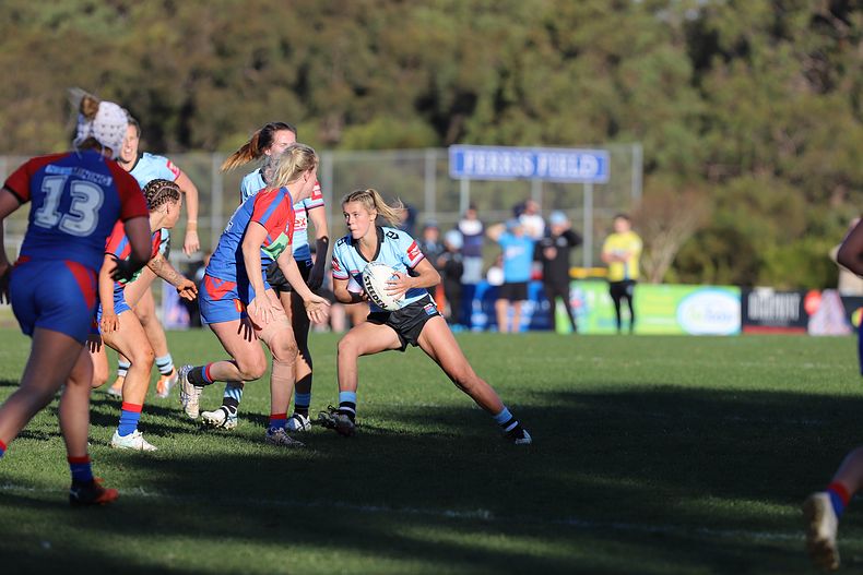 HNWP Rnd 7 Newcastle KNIGHTS v Cronulla SHARKS
