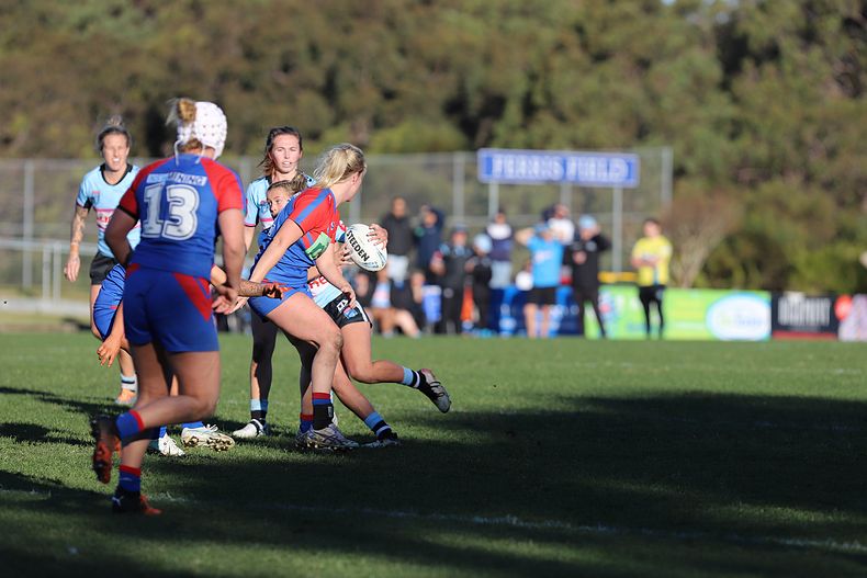 HNWP Rnd 7 Newcastle KNIGHTS v Cronulla SHARKS