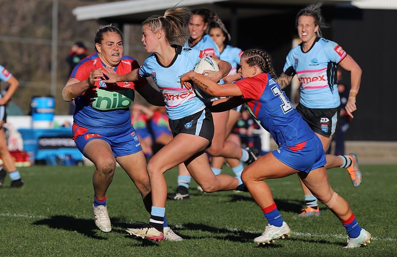 HNWP Rnd 7 Newcastle KNIGHTS v Cronulla SHARKS