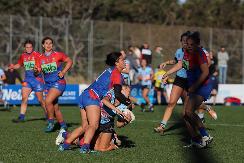 HNWP Rnd 7 Newcastle KNIGHTS v Cronulla SHARKS
