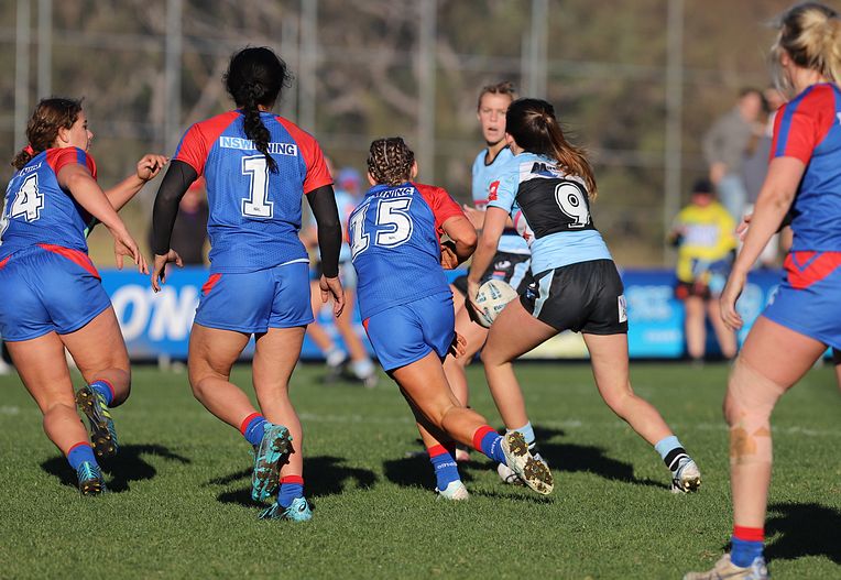 HNWP Rnd 7 Newcastle KNIGHTS v Cronulla SHARKS