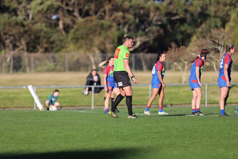 HNWP Rnd 7 Newcastle KNIGHTS v Cronulla SHARKS