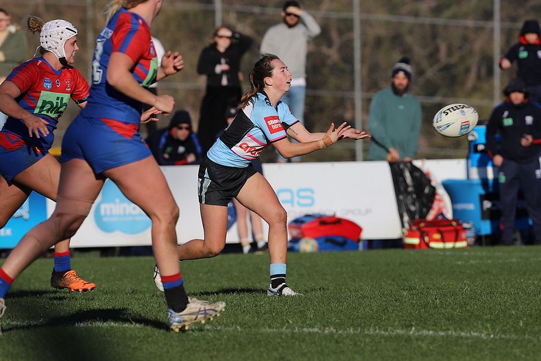 HNWP Rnd 7 Newcastle KNIGHTS v Cronulla SHARKS