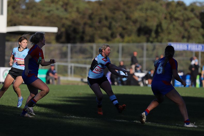 HNWP Rnd 7 Newcastle KNIGHTS v Cronulla SHARKS