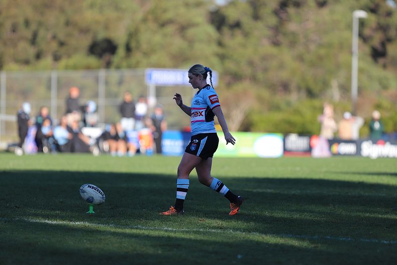 HNWP Rnd 7 Newcastle KNIGHTS v Cronulla SHARKS