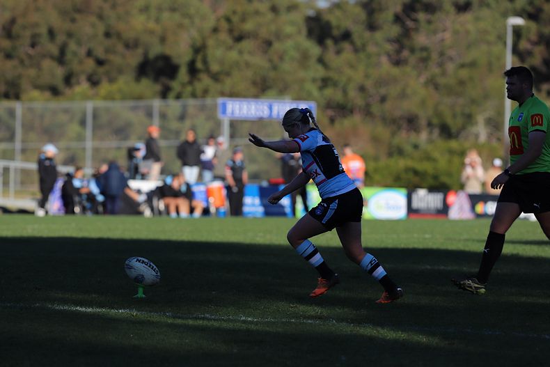 HNWP Rnd 7 Newcastle KNIGHTS v Cronulla SHARKS