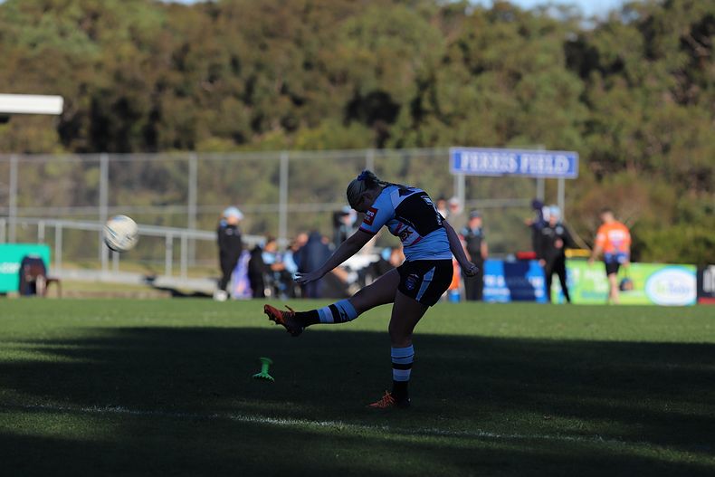 HNWP Rnd 7 Newcastle KNIGHTS v Cronulla SHARKS