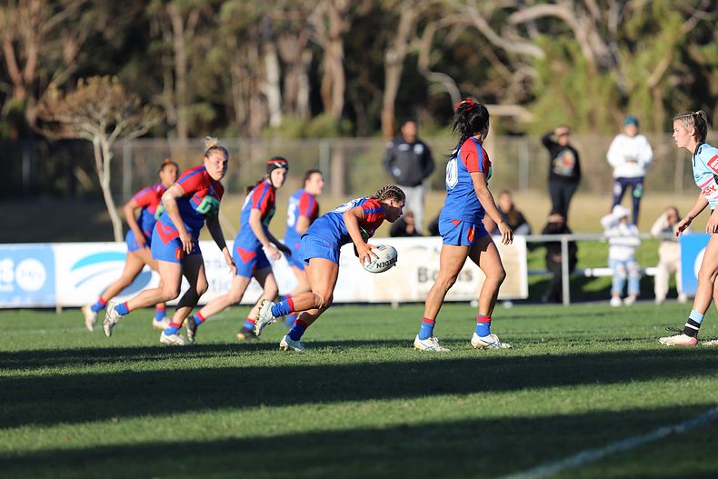 HNWP Rnd 7 Newcastle KNIGHTS v Cronulla SHARKS