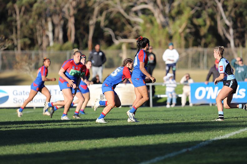 HNWP Rnd 7 Newcastle KNIGHTS v Cronulla SHARKS