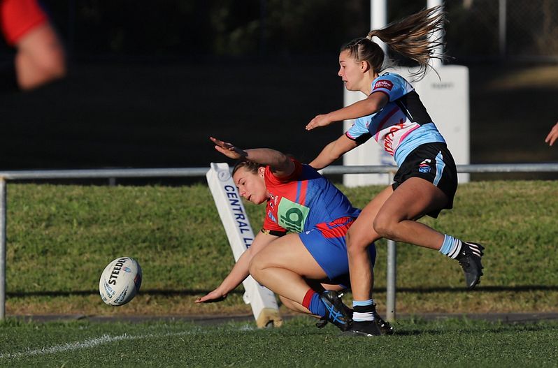 HNWP Rnd 7 Newcastle KNIGHTS v Cronulla SHARKS