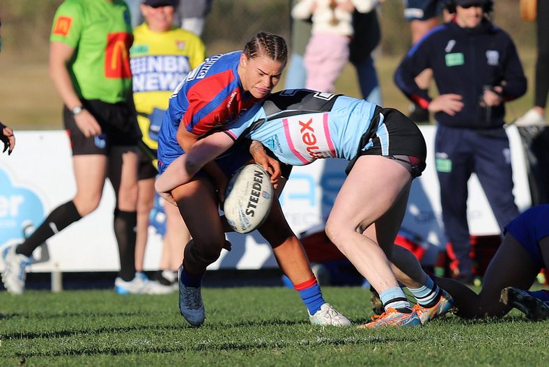 HNWP Rnd 7 Newcastle KNIGHTS v Cronulla SHARKS
