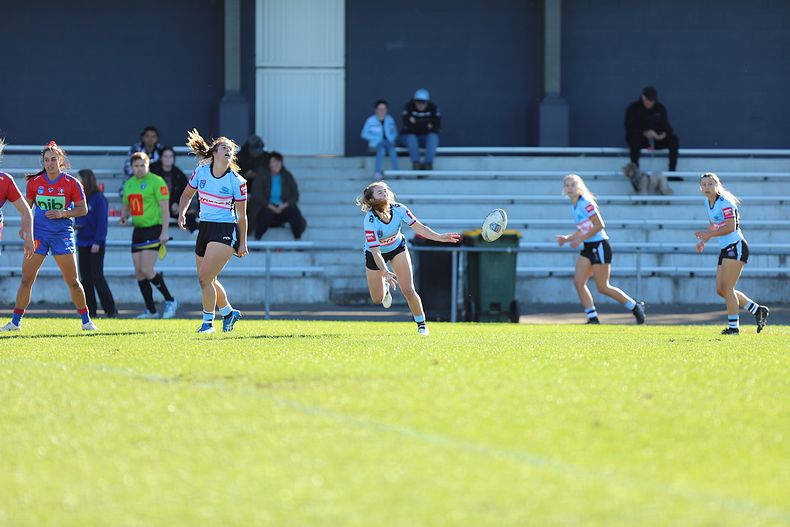 HNWP Rnd 7 Newcastle KNIGHTS v Cronulla SHARKS