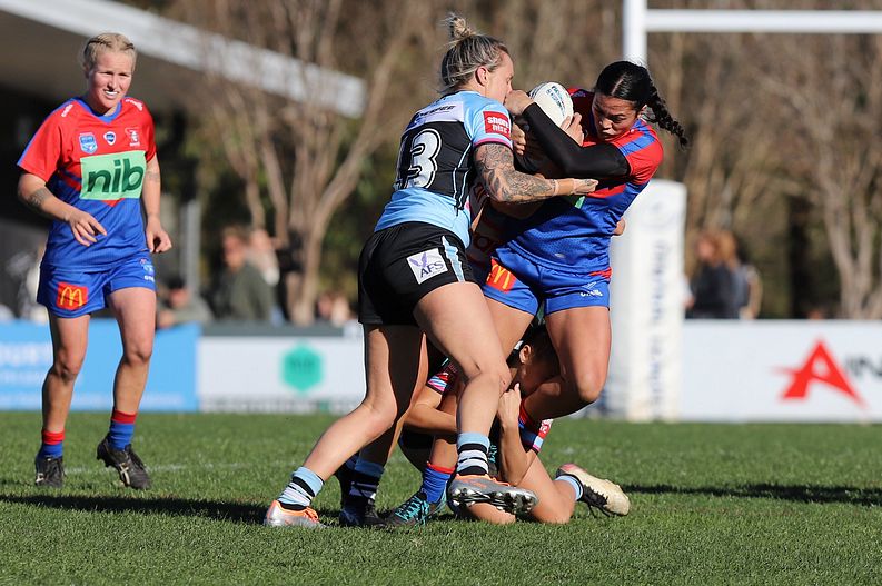 HNWP Rnd 7 Newcastle KNIGHTS v Cronulla SHARKS