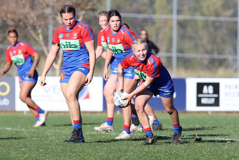 HNWP Rnd 7 Newcastle KNIGHTS v Cronulla SHARKS