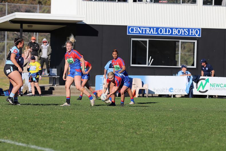 HNWP Rnd 7 Newcastle KNIGHTS v Cronulla SHARKS