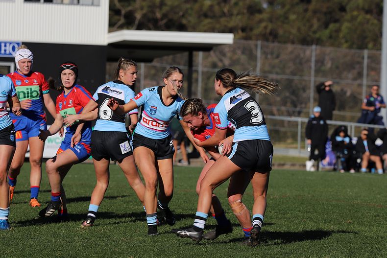 HNWP Rnd 7 Newcastle KNIGHTS v Cronulla SHARKS