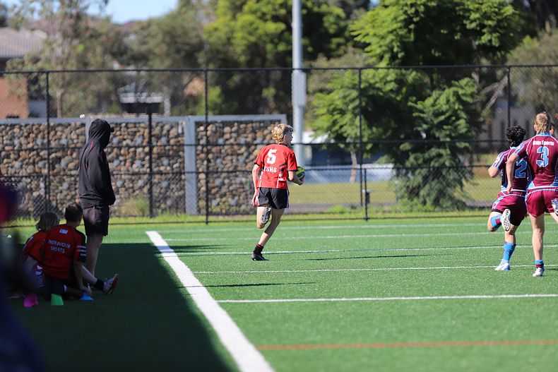Uni / St.Marys Cup The Hills SHS v Endeavour SHS