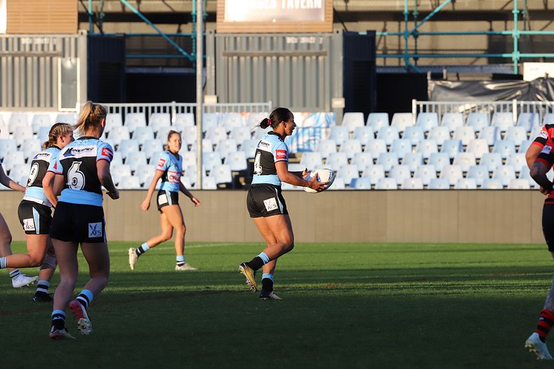 HNWP Rnd 8 SHARKS v BEARS