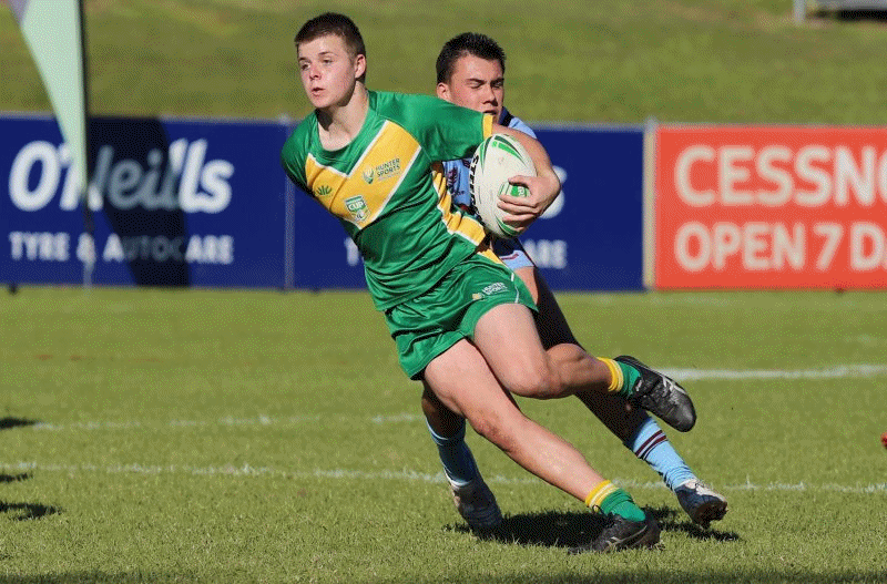 Hunter looking for win v Bass High in Schoolboy Cup (Photo's & ani : Steve Montgomery)