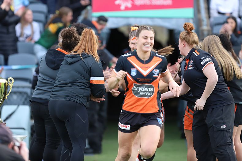 2022 HNWP Grand Final (1st Half) Cronulla SHARKS v WESTSTIGERS
