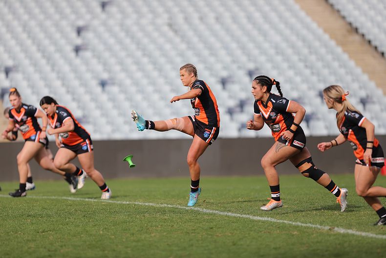 2022 HNWP Grand Final (1st Half) Cronulla SHARKS v WESTSTIGERS
