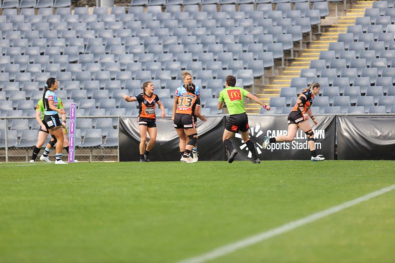 2022 HNWP Grand Final (1st Half) Cronulla SHARKS v WESTSTIGERS