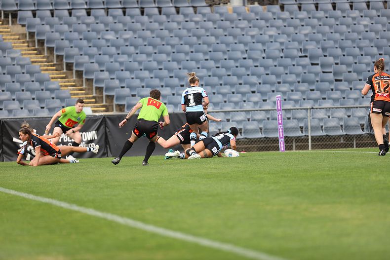 2022 HNWP Grand Final (1st Half) Cronulla SHARKS v WESTSTIGERS