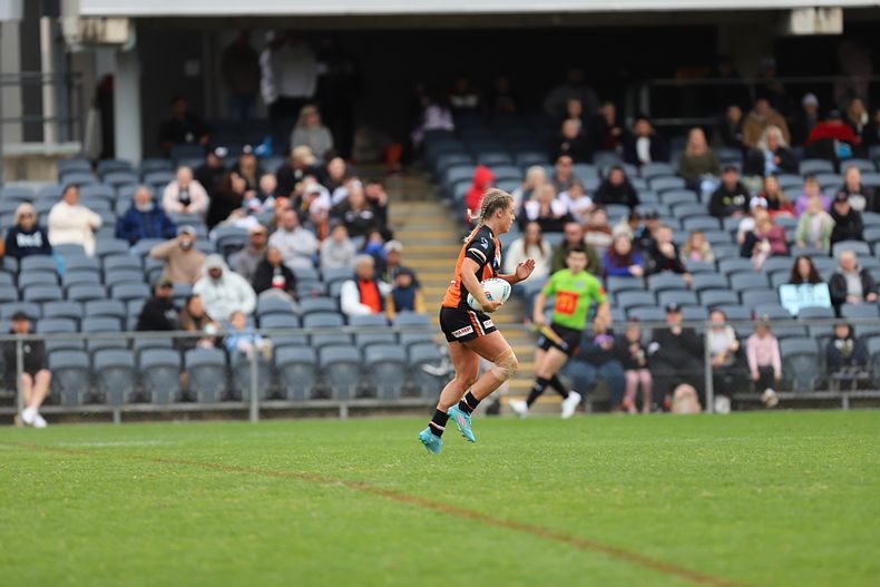 2022 HNWP Grand Final (1st Half) Cronulla SHARKS v WESTSTIGERS