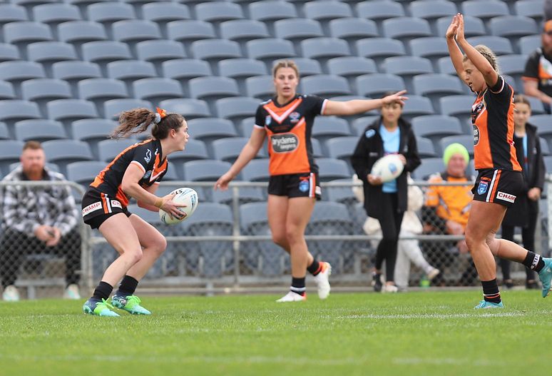 2022 HNWP Grand Final (1st Half) Cronulla SHARKS v WESTSTIGERS