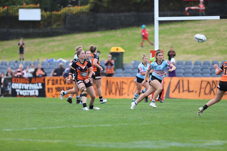 2022 HNWP Grand Final (1st Half) Cronulla SHARKS v WESTSTIGERS