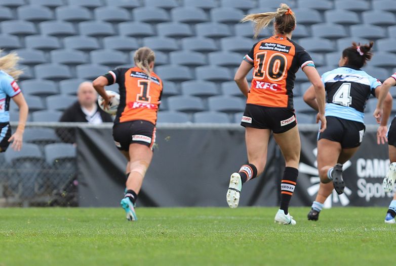 2022 HNWP Grand Final (1st Half) Cronulla SHARKS v WESTSTIGERS