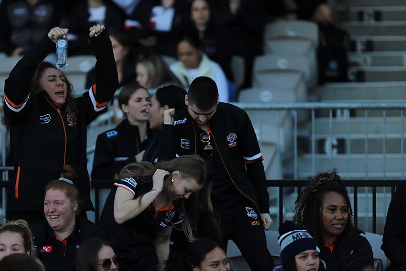 HNWP Semi Final BEARS v WESTSTIGERS