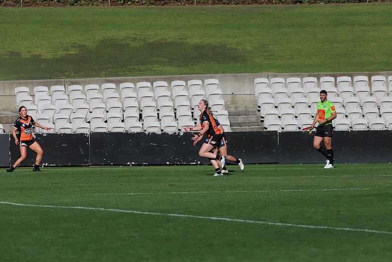 HNWP Semi Final BEARS v WESTSTIGERS