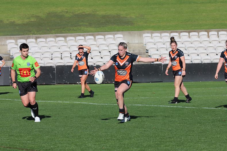 HNWP Semi Final BEARS v WESTSTIGERS