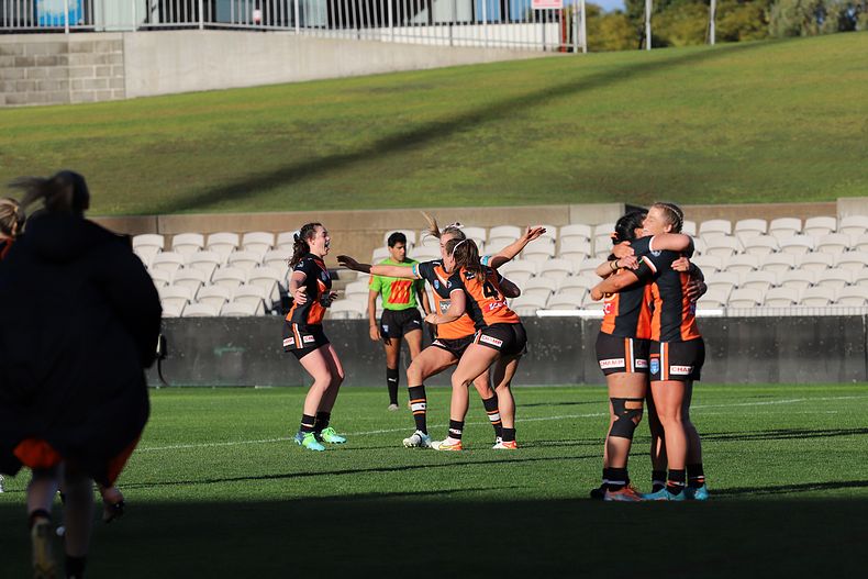 HNWP Semi Final BEARS v WESTSTIGERS