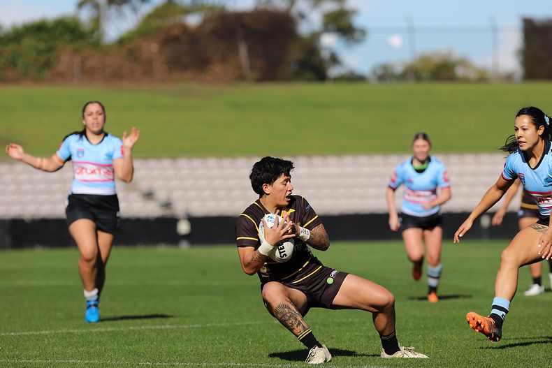 HNWP Semi Final Sharks v Mounties