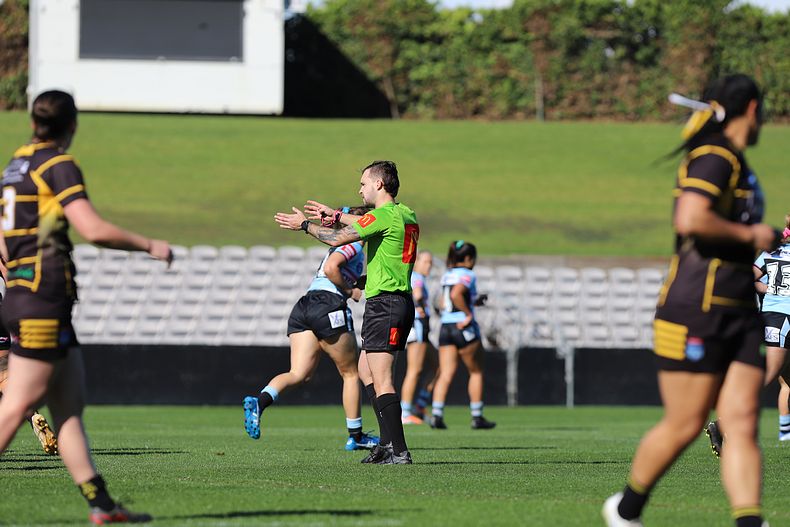 HNWP Semi Final Sharks v Mounties