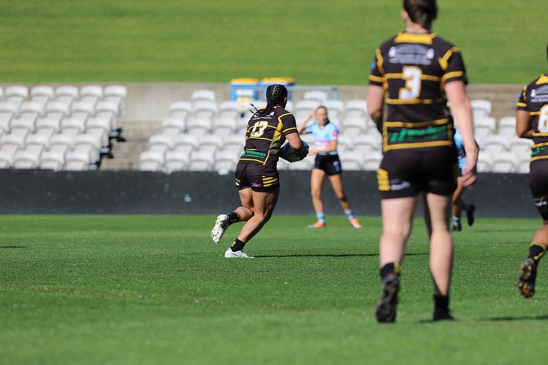 HNWP Semi Final Sharks v Mounties