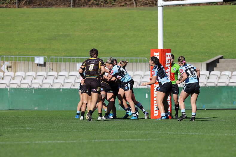HNWP Semi Final Sharks v Mounties