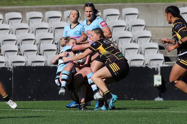 HNWP Semi Final Sharks v Mounties
