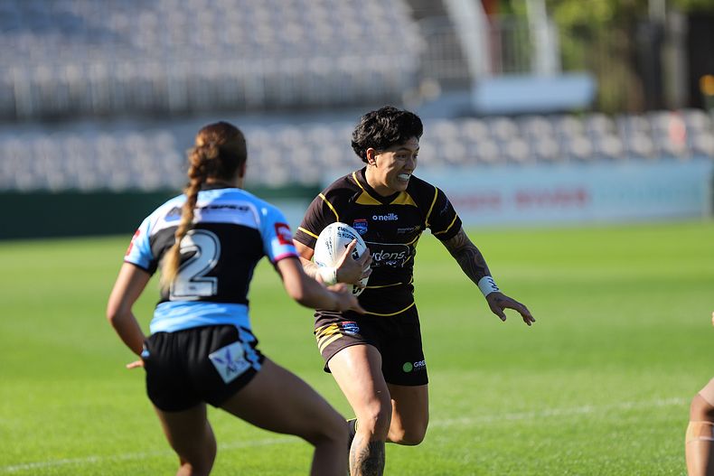 HNWP Semi Final Sharks v Mounties