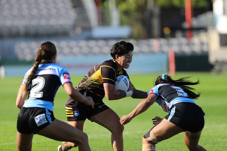 HNWP Semi Final Sharks v Mounties