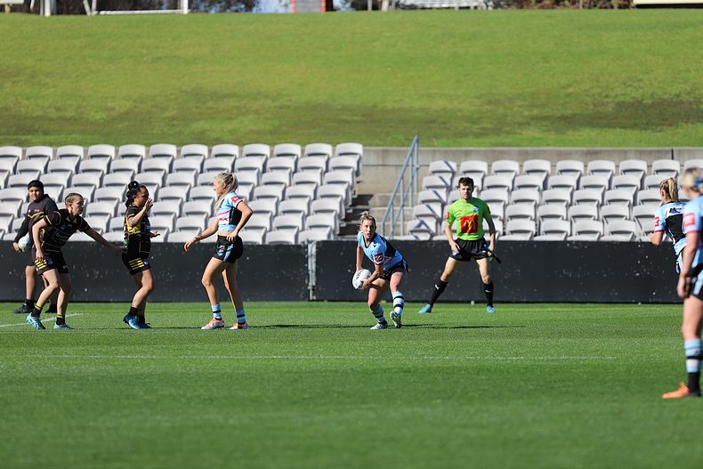 HNWP Semi Final Sharks v Mounties