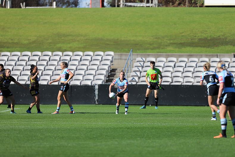 HNWP Semi Final Sharks v Mounties