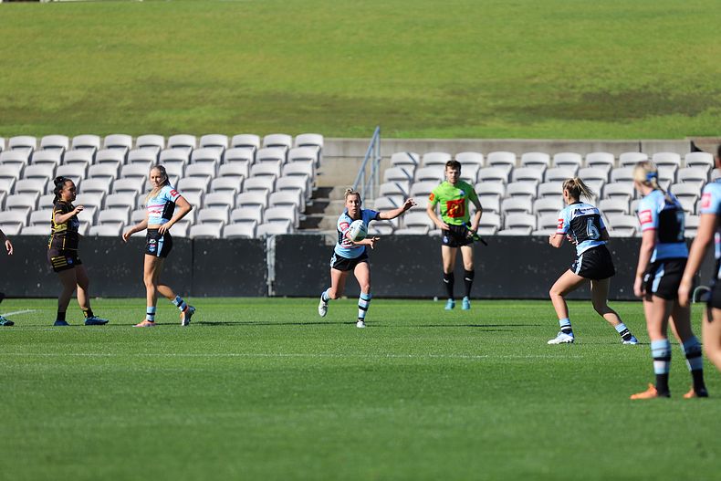 HNWP Semi Final Sharks v Mounties