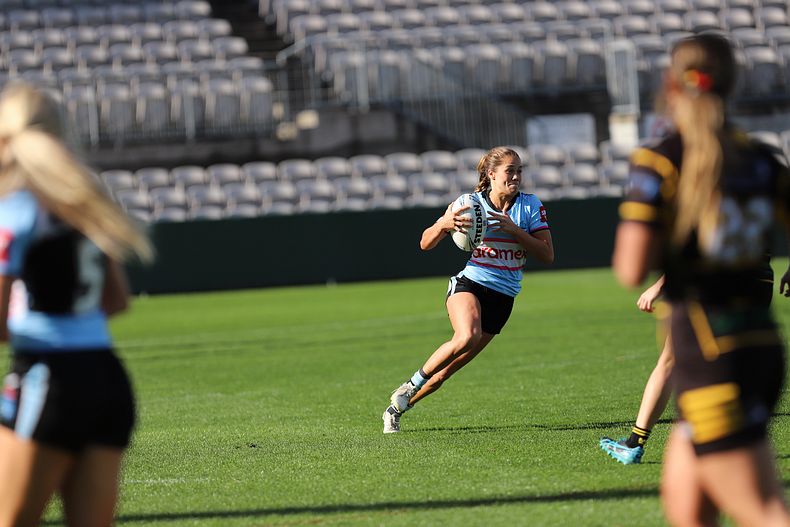 HNWP Semi Final Sharks v Mounties