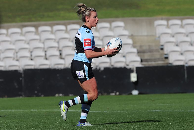 HNWP Semi Final Sharks v Mounties