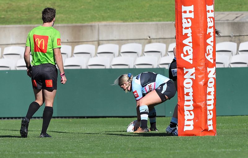 HNWP Semi Final Sharks v Mounties